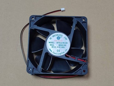 DC BRUSHLESS 12038 12CM DFB123812H 12V 0.60A 2-wire Inverter cooling fan