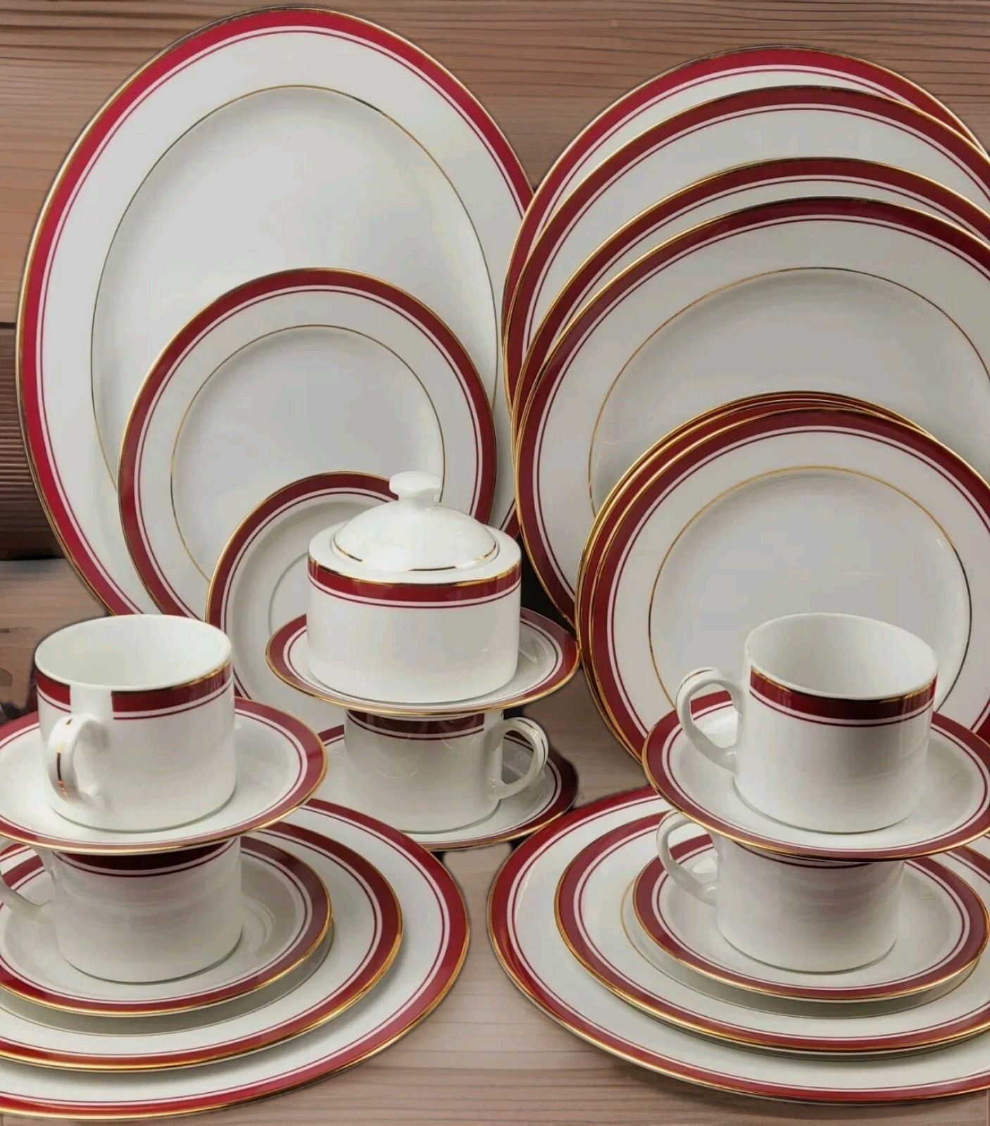 "Classics Burgundy" by Philip Kingsley - Service for 8 & Hostess Pieces - 36 pcs