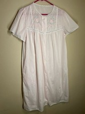 Vintage Women's Small Light Pink Nightgown Cottagecore Grandma