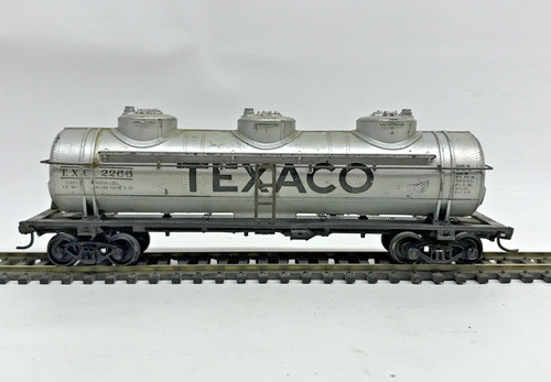 Vagón de tren Crown escala HO Texaco TXC 2266 triple cúpula vagón tanque acopladores Kadee | Zustand: Used
