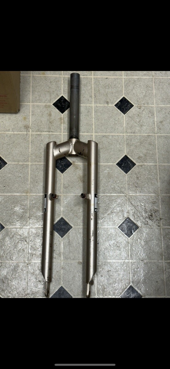 On One Steel 26 Inch Rigid Segmented Fork 1-1/8 Threadless
