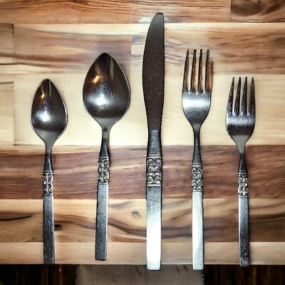 Wm A Rogers Deluxe Oneida Ltd Stainless Steel 5 Piece Set (8 Settings) San Diego