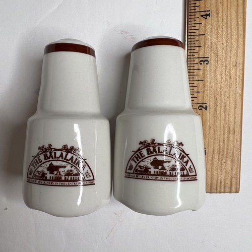 Balalaika Hotel Sandton Johannesburg South Africa Salt & Pepper Shakers - Picture 3 of 6