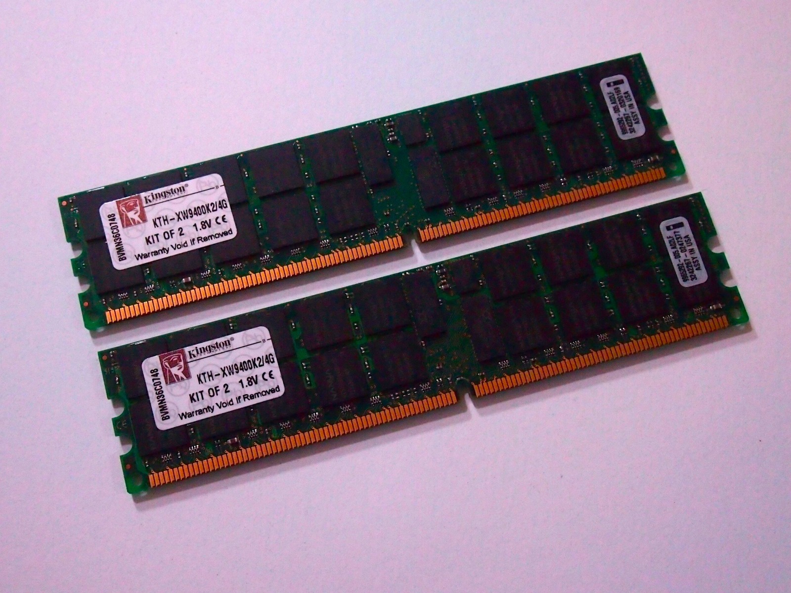 Barrette RAM DDR2-667 ECC RDIMM 2GB – Compatible Kingston KTH-XW9400K2/4G, Neuve