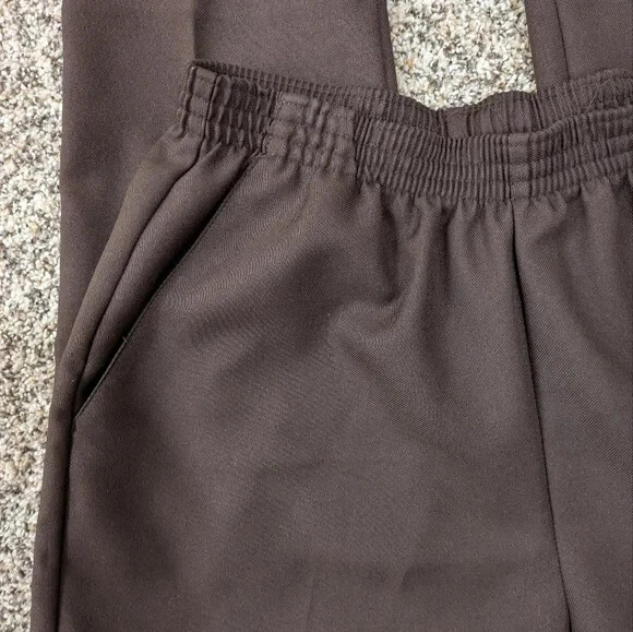 Pantalones Talla. Bolsillos de cintura eléctricos marrón 12P DONNKENNY Petite Foto 2 de 4