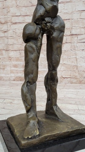 Signed Salvador Dali Abstract Modern Art Nude Man Bronze Sculpture Figurine Art - Picture 9 of 10