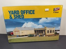 Walthers Cornerstone Series YARD OFFICE & SHE...