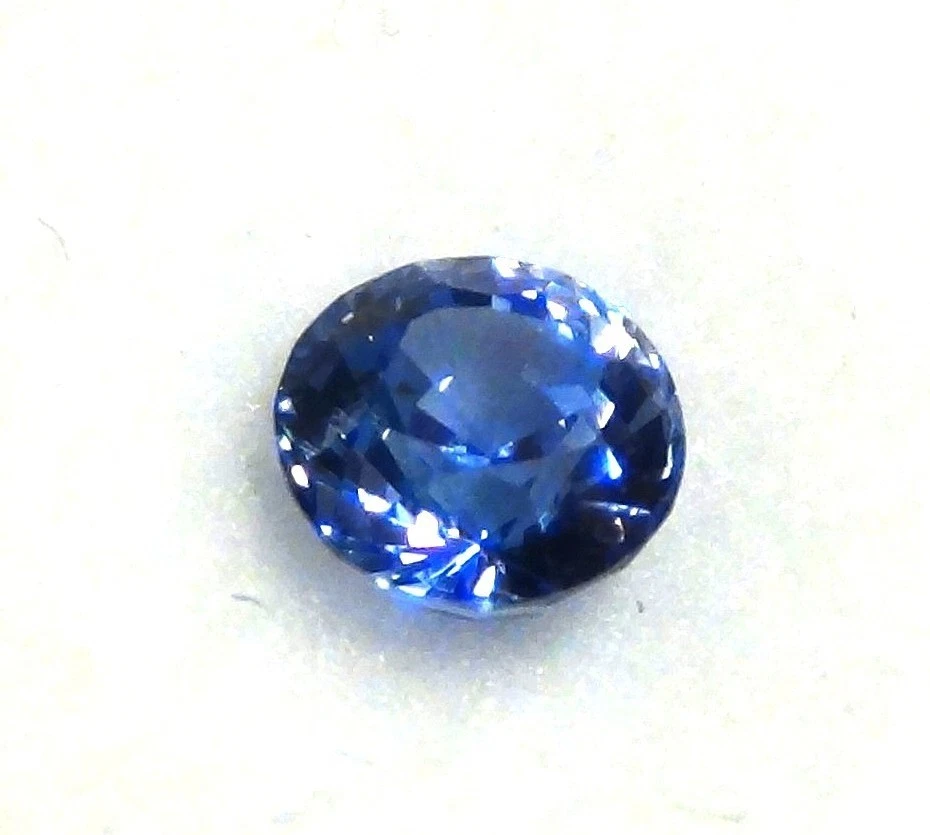 Pietra Zaffiro Blu (Ceylon) Ovale Vendita Online Pietra Zaffiro Blu (Ceylon) Ovale Vendita Online