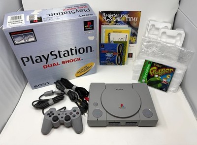 Sony PlayStation 1 (SCPH-7501)   Console Looks New in Box Complete PS1 Minty