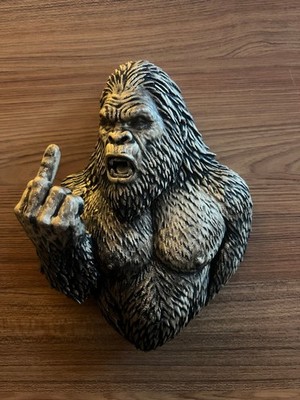 Bigfoot Wanddeko Sasquatch Skulptur, Handbemalt, Wandmontage, Mythologie Figur
