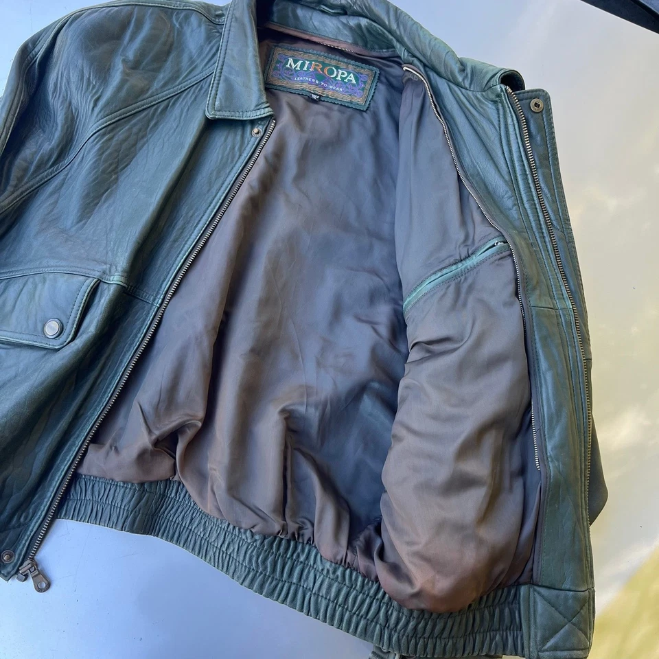 Vintage Miropa Green Leather jacket - Image 3 of 4