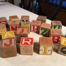 Vintage Lot of 18 Wooden Toy Blocks Scenic 1 1/2  