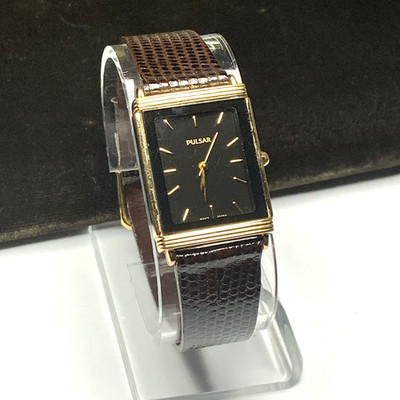 Vtg 80s Seiko Pulsar Tank Quartz Watch 25mm Black Dial Gold  Vx51-X042 Leather