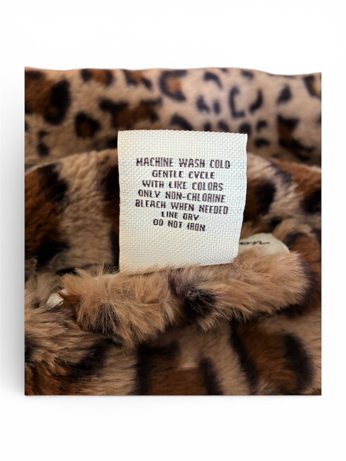 Sebby Collection Leopard Print Button Collared Ov… - image 4