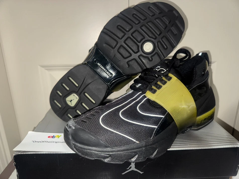 ORIGINAL 2000 Jordan Trunner Bubble Masculino tamanho 8 Preto/Preto-Met Slvr 136055-002 DS - Imagem 2 de 4