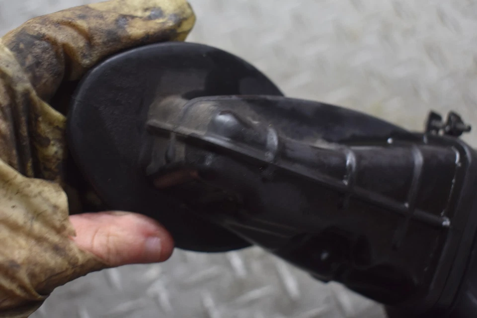 MANGUERA PUERTO ENTRADA CONDUCTO TUBO AIRE A1-7 04 HONDA SHADOW VT750 VT 750 ENVÍO GRATUITO Foto 4 de 4