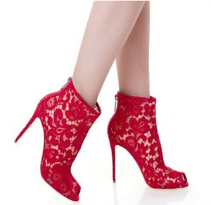 red mesh booties