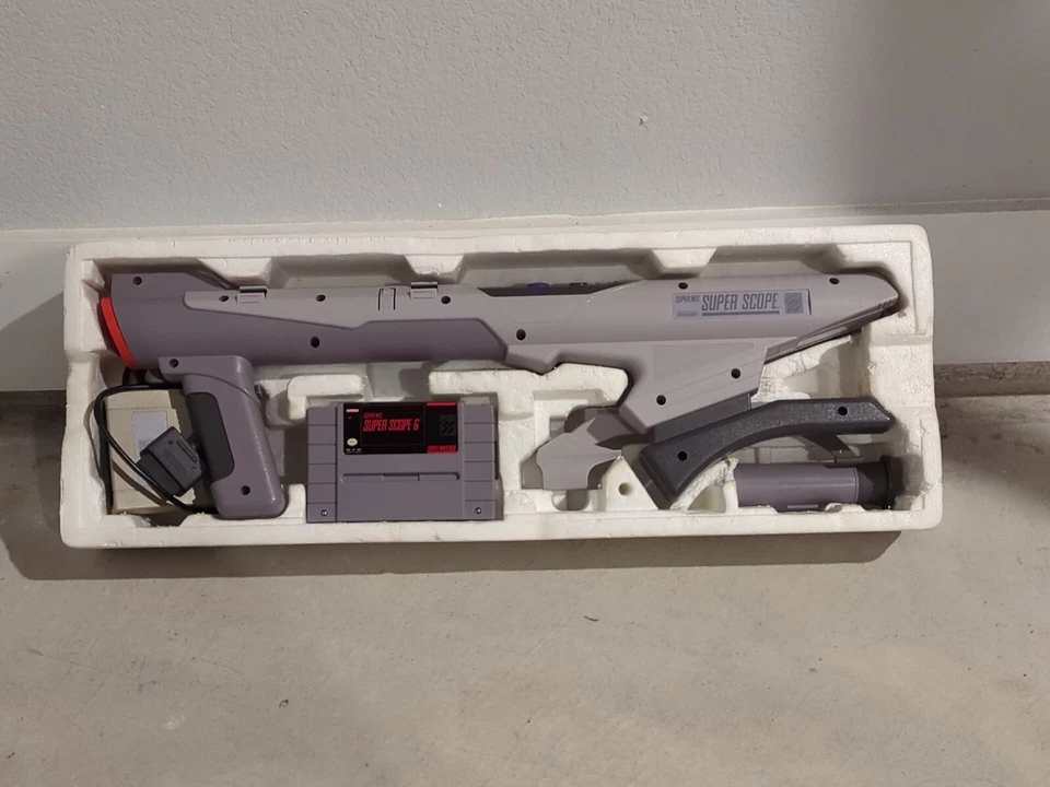 Super Nintendo SNES Super Scope 6 Light Gun in Box w/ Game No Manual Vintage - Image 2 of 4