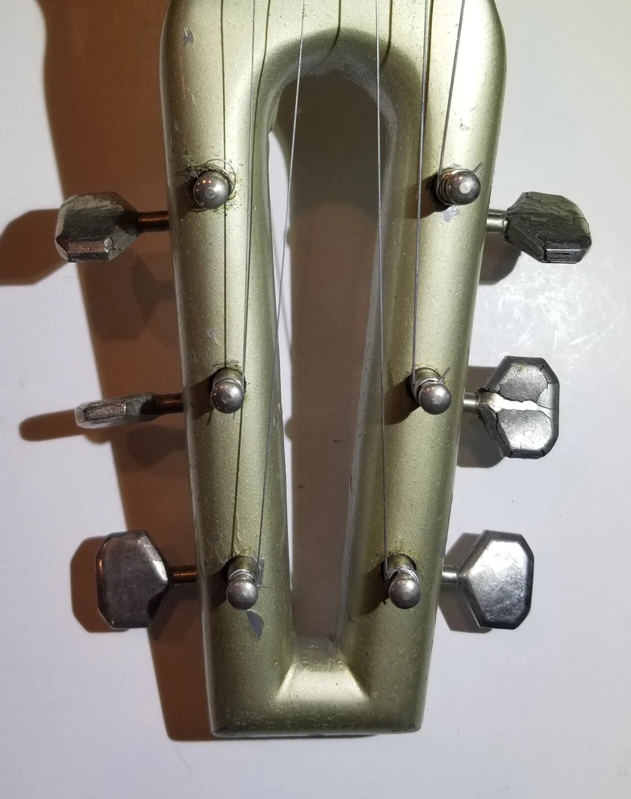 Picture 16 of 24