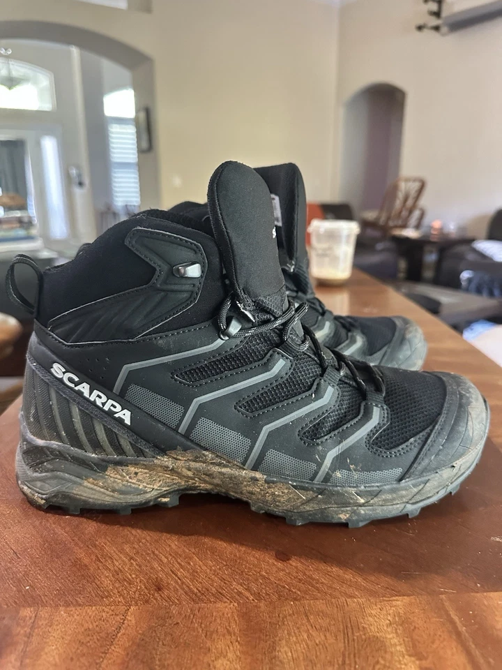 Botas de caminhada masculinas Scarpa Maverick Mid GTX tamanho UK 9.5 uso leve ótimo estado - Imagem 4 de 4