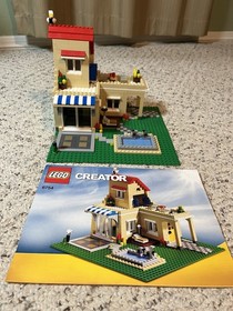 LEGO CREATOR: Family Home (6754) Preowned 100% Complete With All Manuals