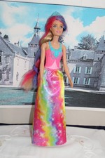 POUPEE BARBIE MATTEL "PRINCESSE CHEVEUX ARC EN CIEL "