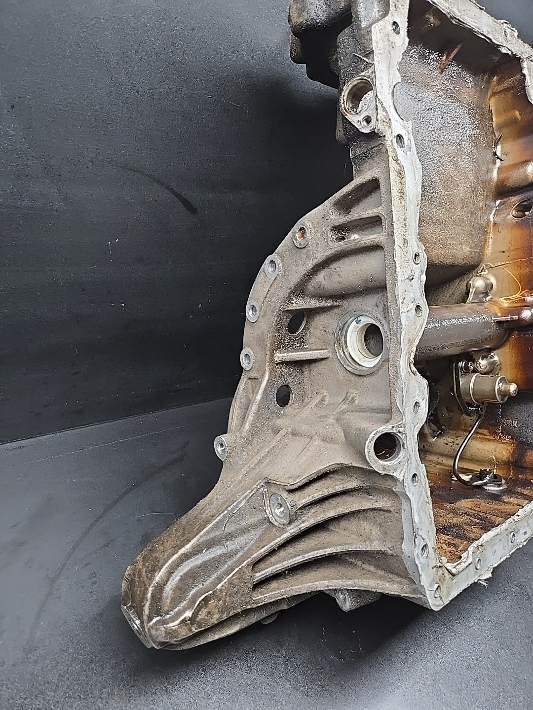 2014-2017 MASERATI GHIBLI 3.0L V6 AWD ENGINE MOTOR OIL PAN OEM