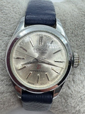 Vintage Ladies GENOVA DE LUXE 21 Jewels Mechanical Silver Tone Watch WORKS