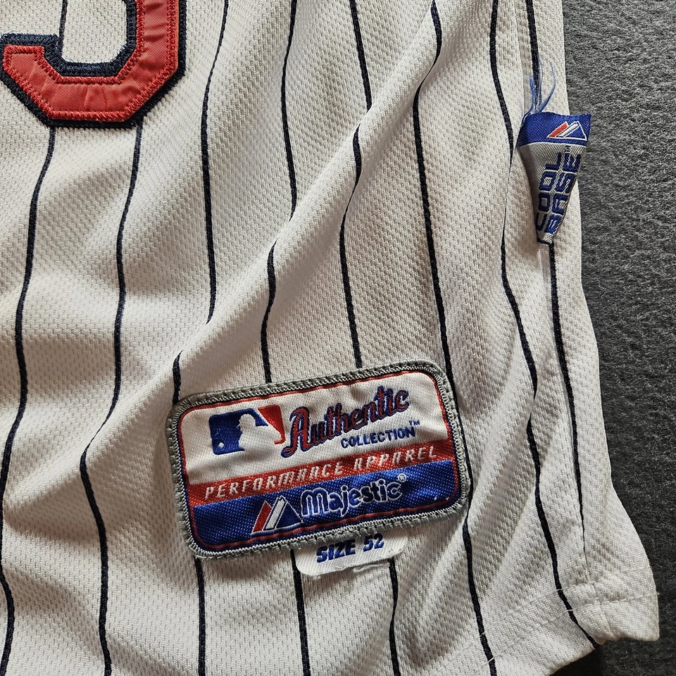 Minnesota Twins Jersey Mens 52 MLB Baseball Morneau 2010 Patch White Pinstripe - Image 2 of 4