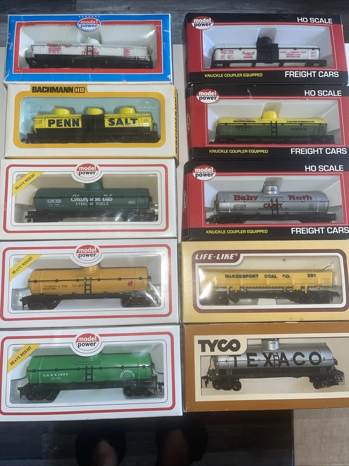 HO Scale Tank Car Freight Bundle • Model Power • Bachmann • Life-Like • TYCO • - Image 2 of 2