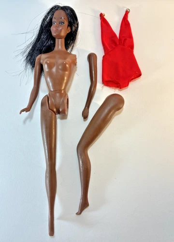 Vintage Sunset Malibu AA CHRISTIE 7745 MATTEL 1973 Barbie w/ Orig Bathing Suit