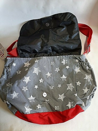 The Vamps Girl Messenger Bag Purse Brad James Connor Tristan NEW by Loungefly - Picture 4 of 11