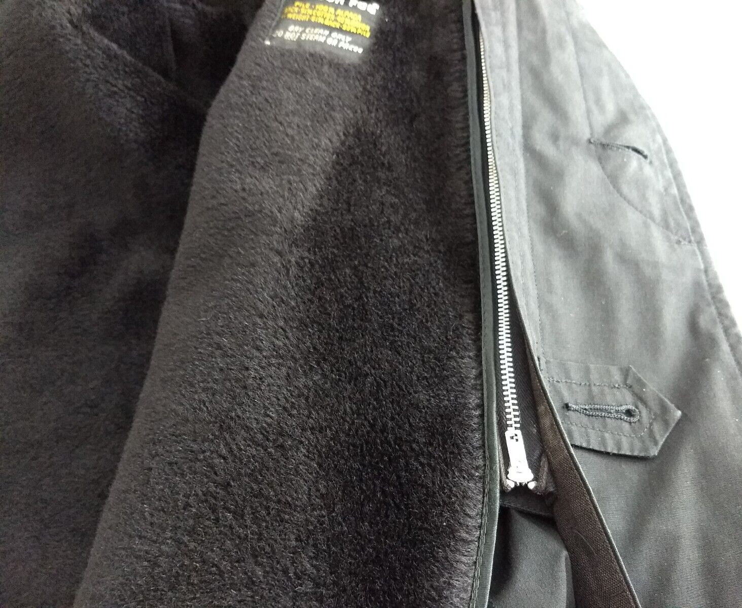 London Fog Reeves Trench Coat Men 40R Black Zip O… - image 17