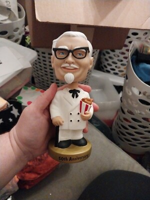 2001 Funko Wacky Wobbler Colonel Sanders Bobblehead Kentucky Fried