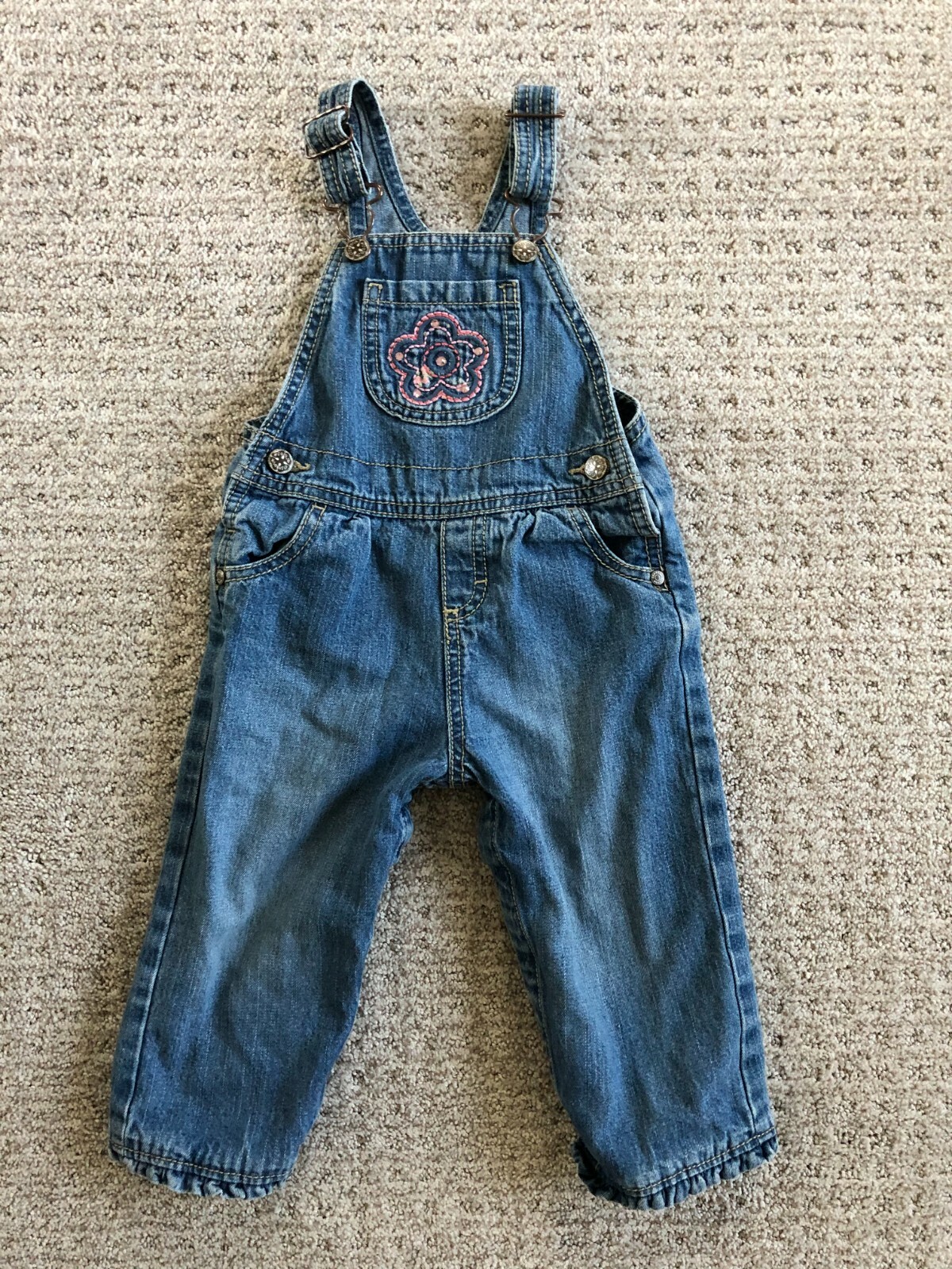 Picture 1 of 3