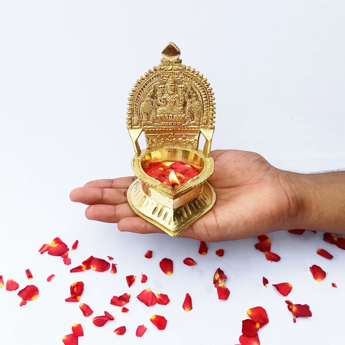Pithalai kamatchi 2024 vilakku price
