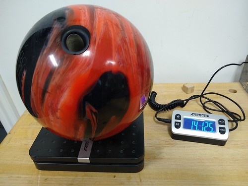 Bola de Bowling HAMMER BAD ASS 15lbs Rara Negra Naranja Remolino, Excelente Con Bolsa Tormenta - Imagen 13 de 13