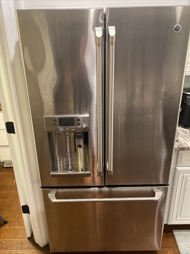GE Cafe Series 22.2 CU ft Counter Depth 