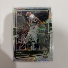 2020-21 Panini Donruss Optic - Giannis Antetokounmpo #29 Wave Prizm