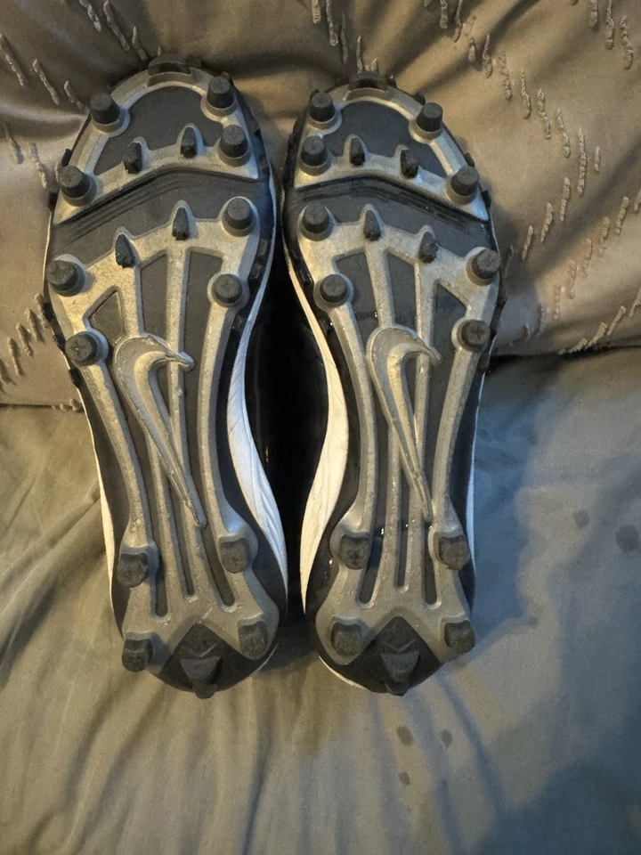 Chuteiras baixas Jordan 11 - Imagem 3 de 4