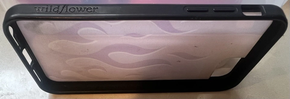 WILDFLOWER 薰衣草火焰限量版手机壳 适用于 iPhone 6 7 8 SE — 第 2/2 张图片