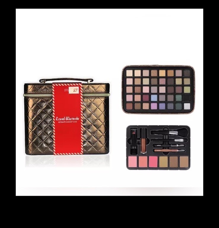 Estuche de Maquillaje Macy’s Gold Travel Wardrobe Ultimate Nuevo sin etiqueta roja. ¡NUEVO!