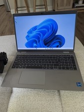 Dell Latitude 5520 15.6" Laptop Intel i7-1185G7 16GB RAM 256GB SSD Win11 Pro