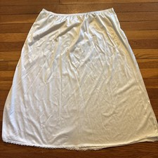Vintage JCPenney Half Slip Skirt Silky Nylon Lace Trim size LARGE USA Ivory