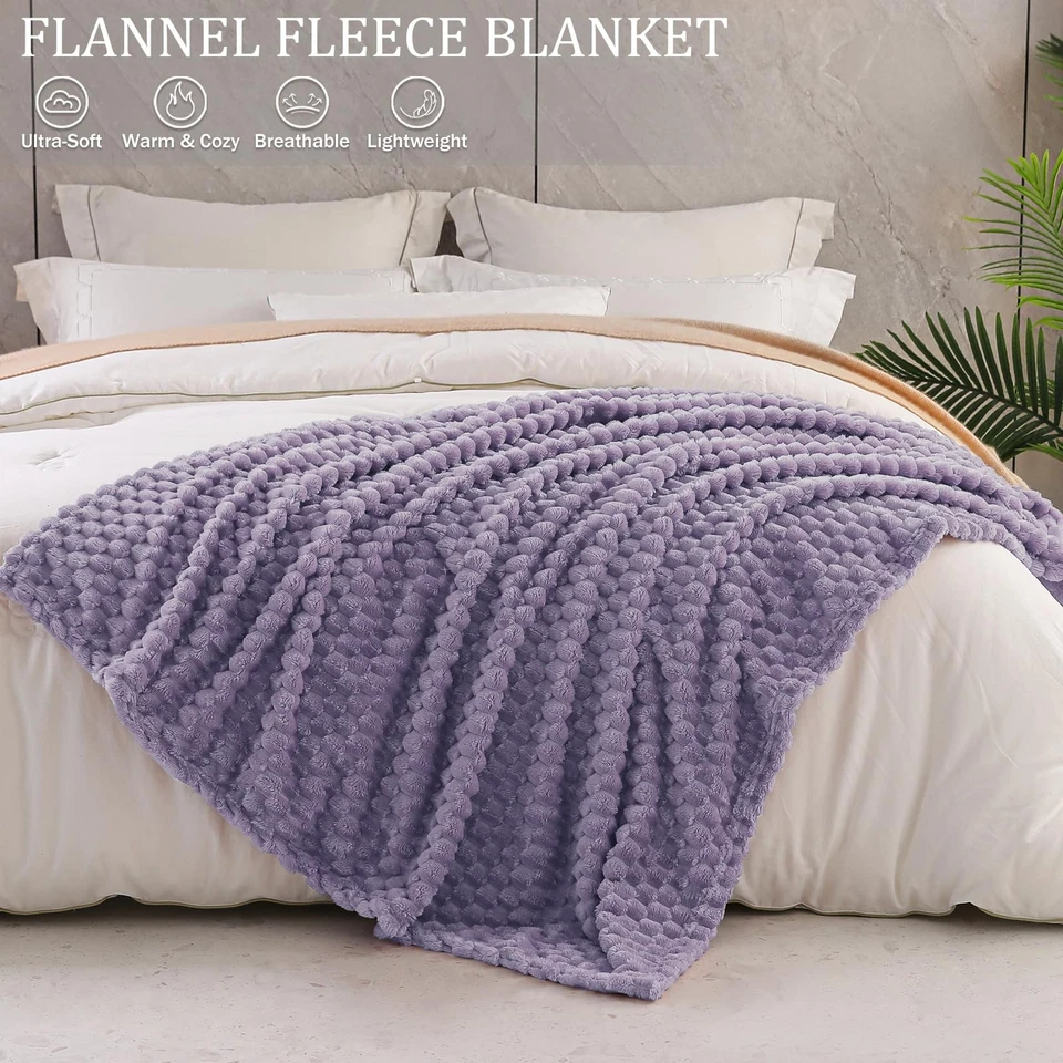 Twin Size Fleece Blanket for Bed, 90x66 Inches Stylish Jacquard Velvet Soft B... - Image 4 of 4