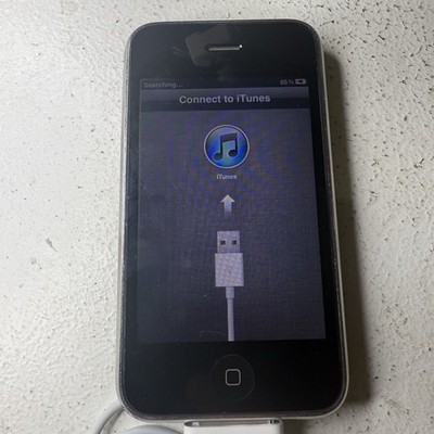 Rare Vintage Apple iPhone 3GS A1303 AT&T Black 8GB IOS 6.1.6