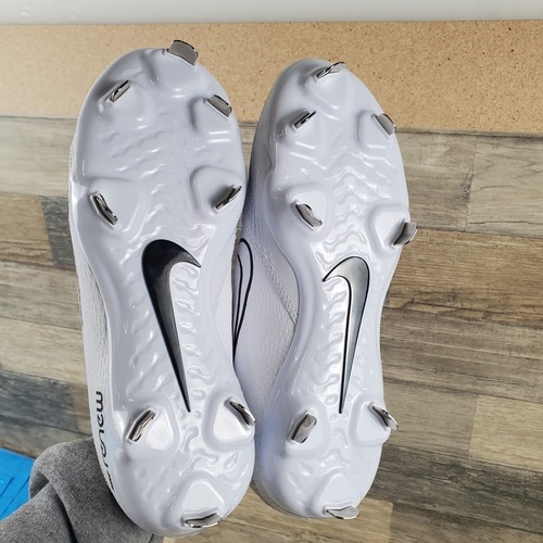 Nike Hyperdiamond 4 Pro Womens Shoes Sz 8.5 White Black Lace-Up Soccer Cleats - Picture 10 of 12