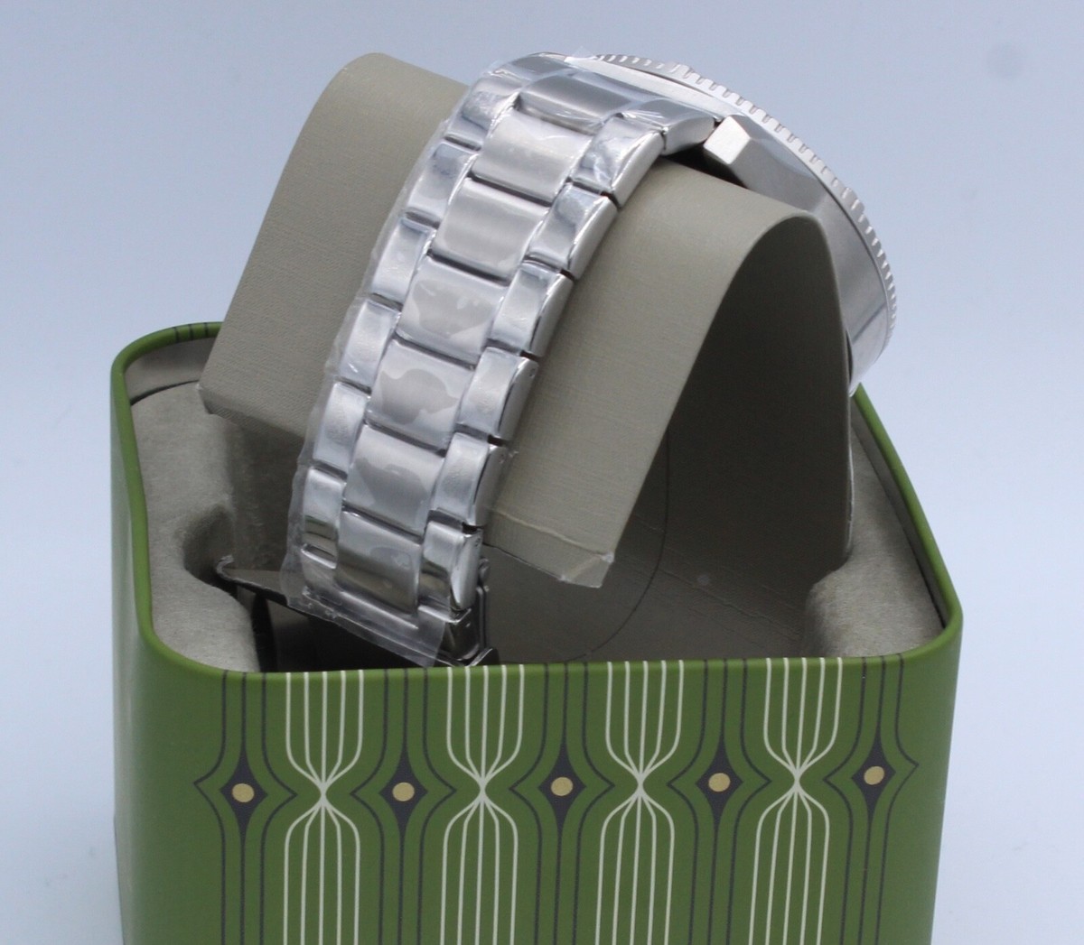 【オブレイ】純銀クオーツ Amazon.com: Fossil Men's Crosby Three-Hand Date Stainless Steel