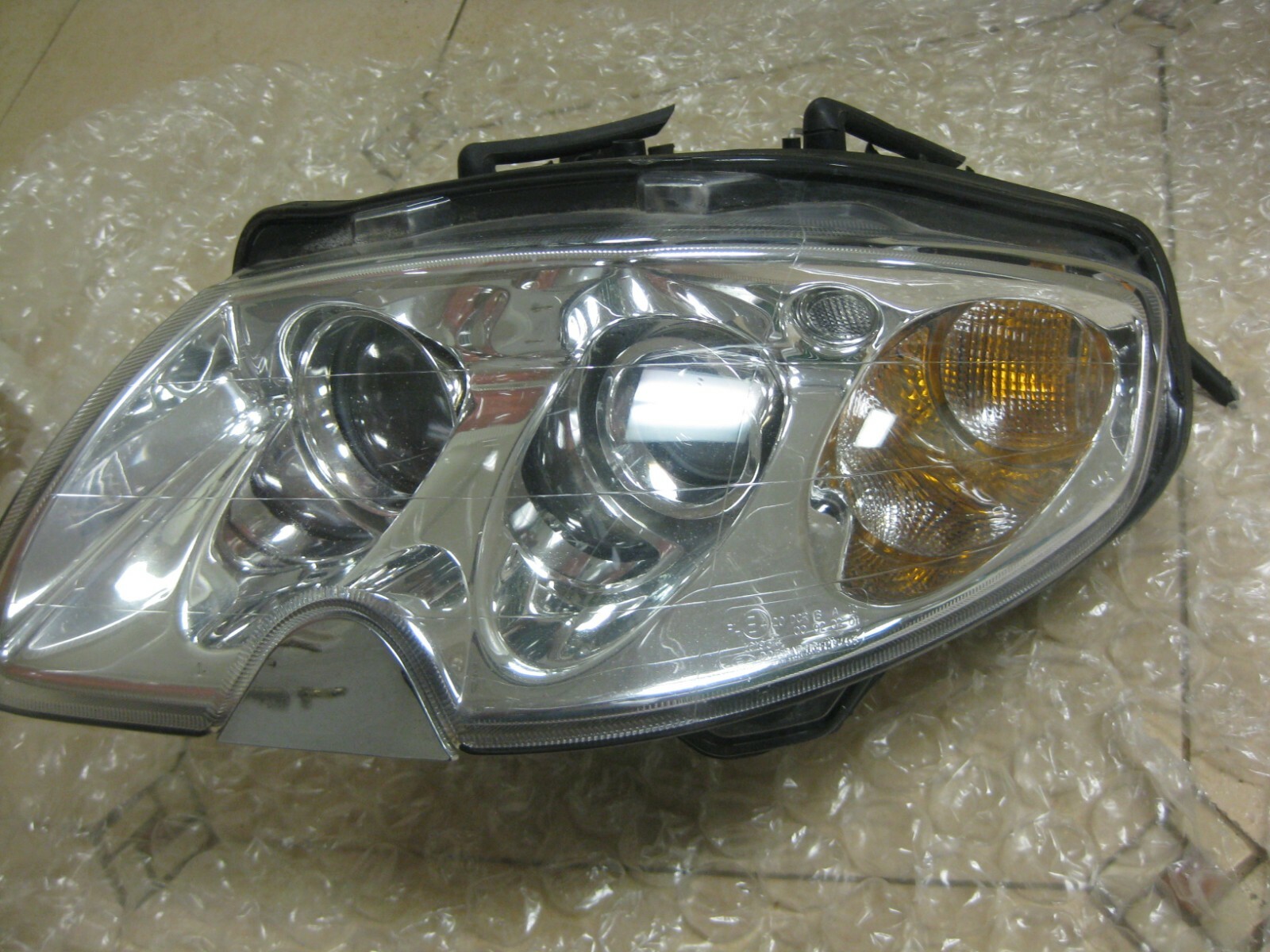 Maserati Quattroporte M139 Left Head Light Headlight Lamp HID Xenon 27098900