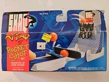 Vintage 1993 Kenner Shaq Attaq Pocket Shot Basketball Game Shaquille O'Neal